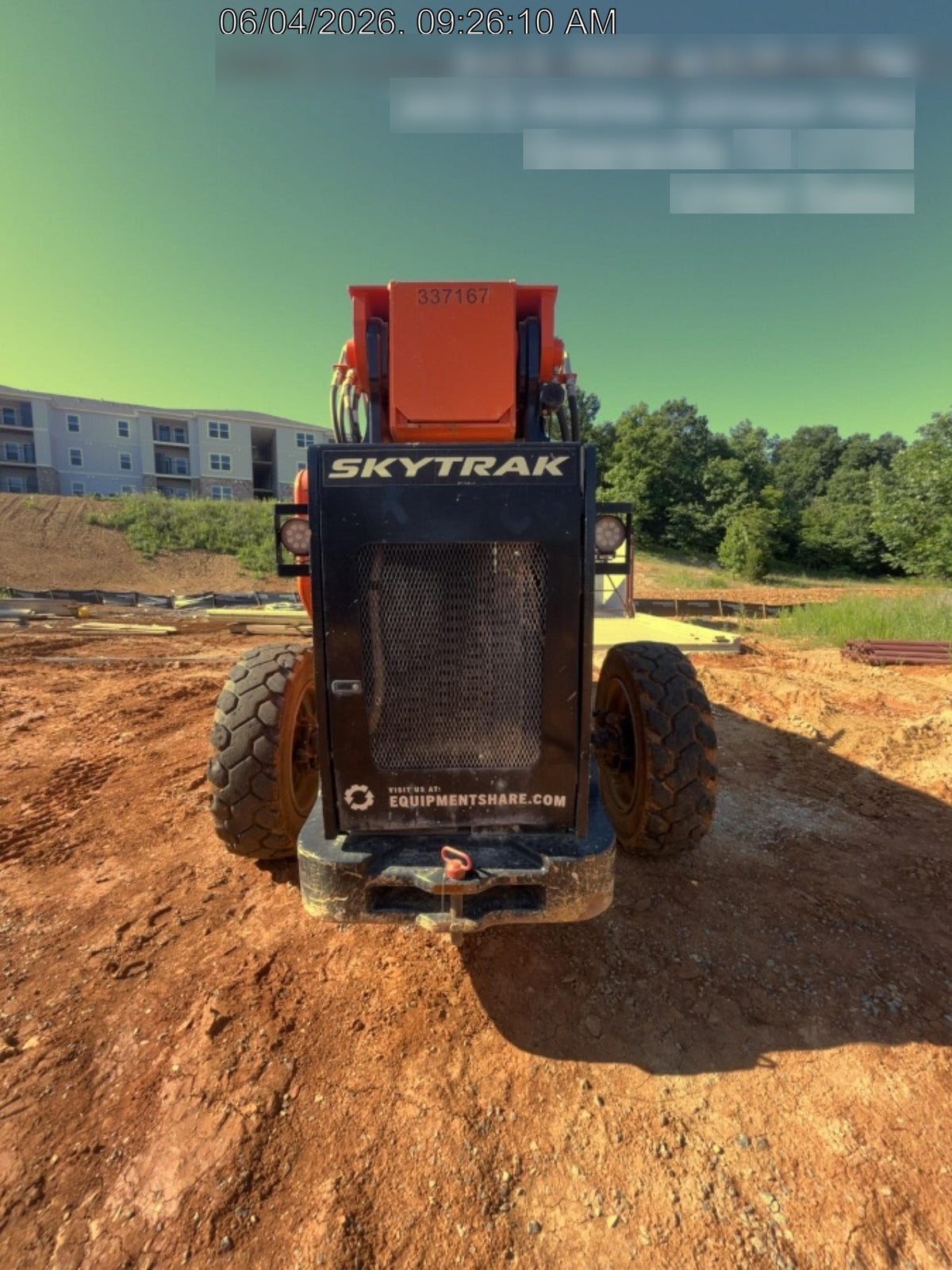 2023 SKYTRAK 8042