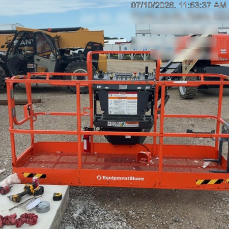 2025 JLG 660SJ