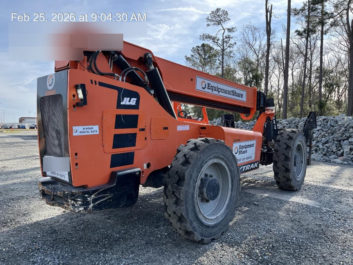 2022 SKYTRAK 10054