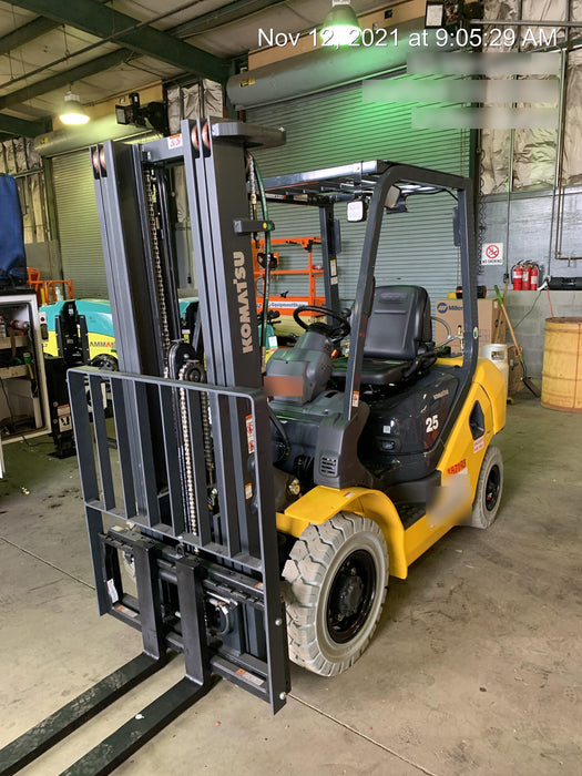 2021 KOMATSU FG25T-16