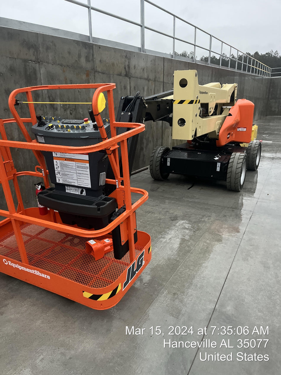 2024 JLG E450AJ
