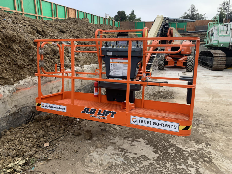 2022 JLG 1850SJ