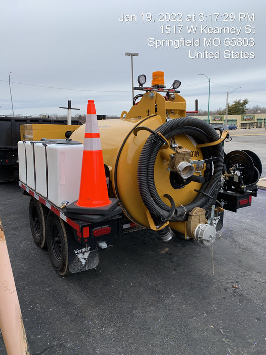 2021 VAC-TRON LP573XDT