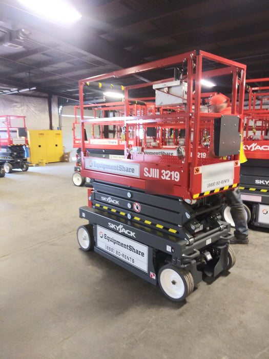 2019 Skyjack SJIII-3219 Standard Options