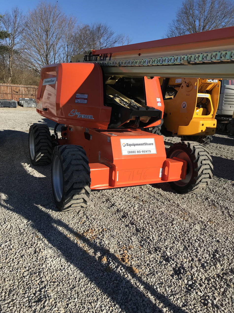 2021 JLG 660SJ