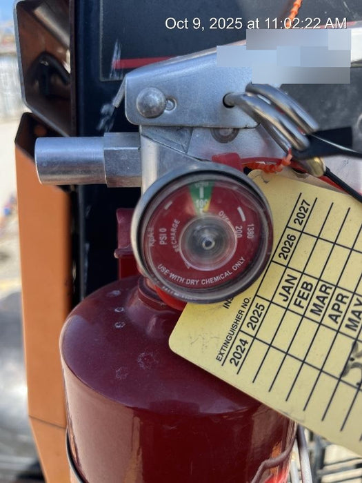 2021 Lincoln Electric Vantage 322 Vantage 322 Ready Pak 3 w/ Telematics & Decals, ORANGE (includes trailer, cable rack, fender light kit)