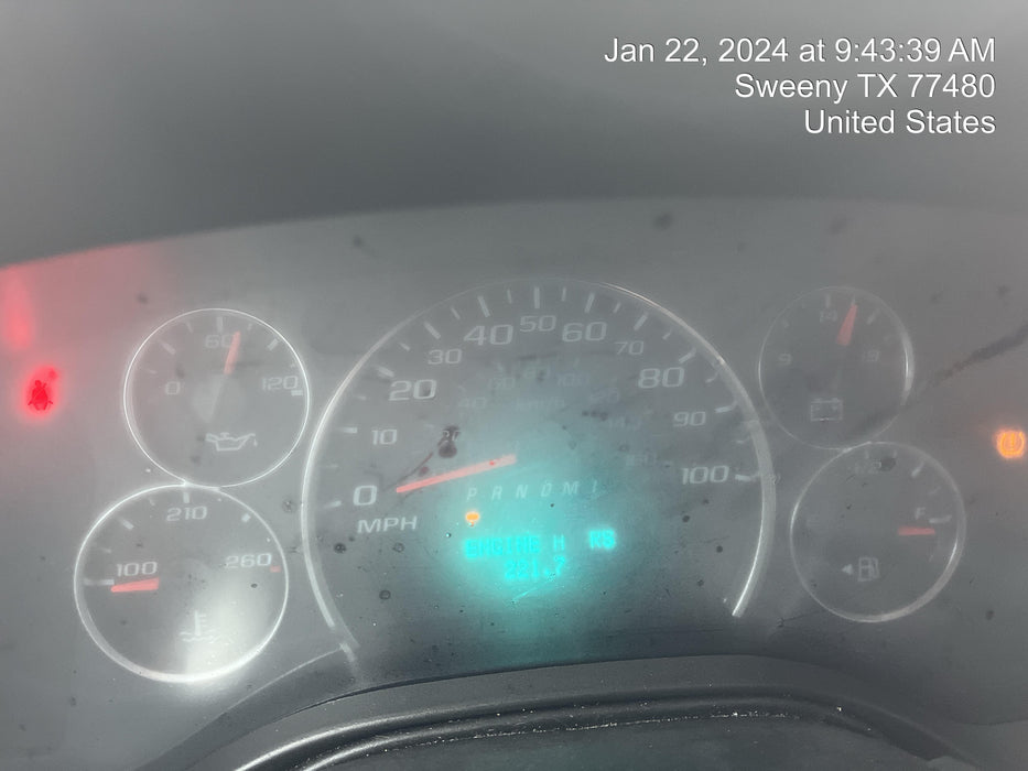 2023 CHEVROLET Express Van - Rental