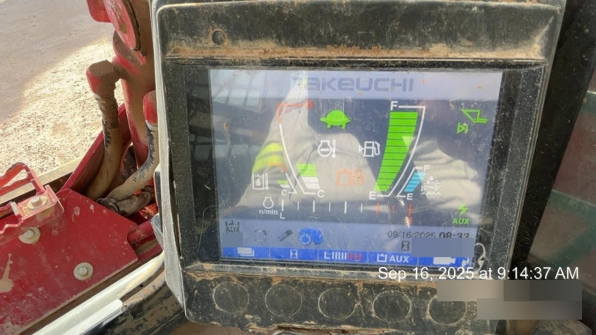 2022 TAKEUCHI TL12R2-CR