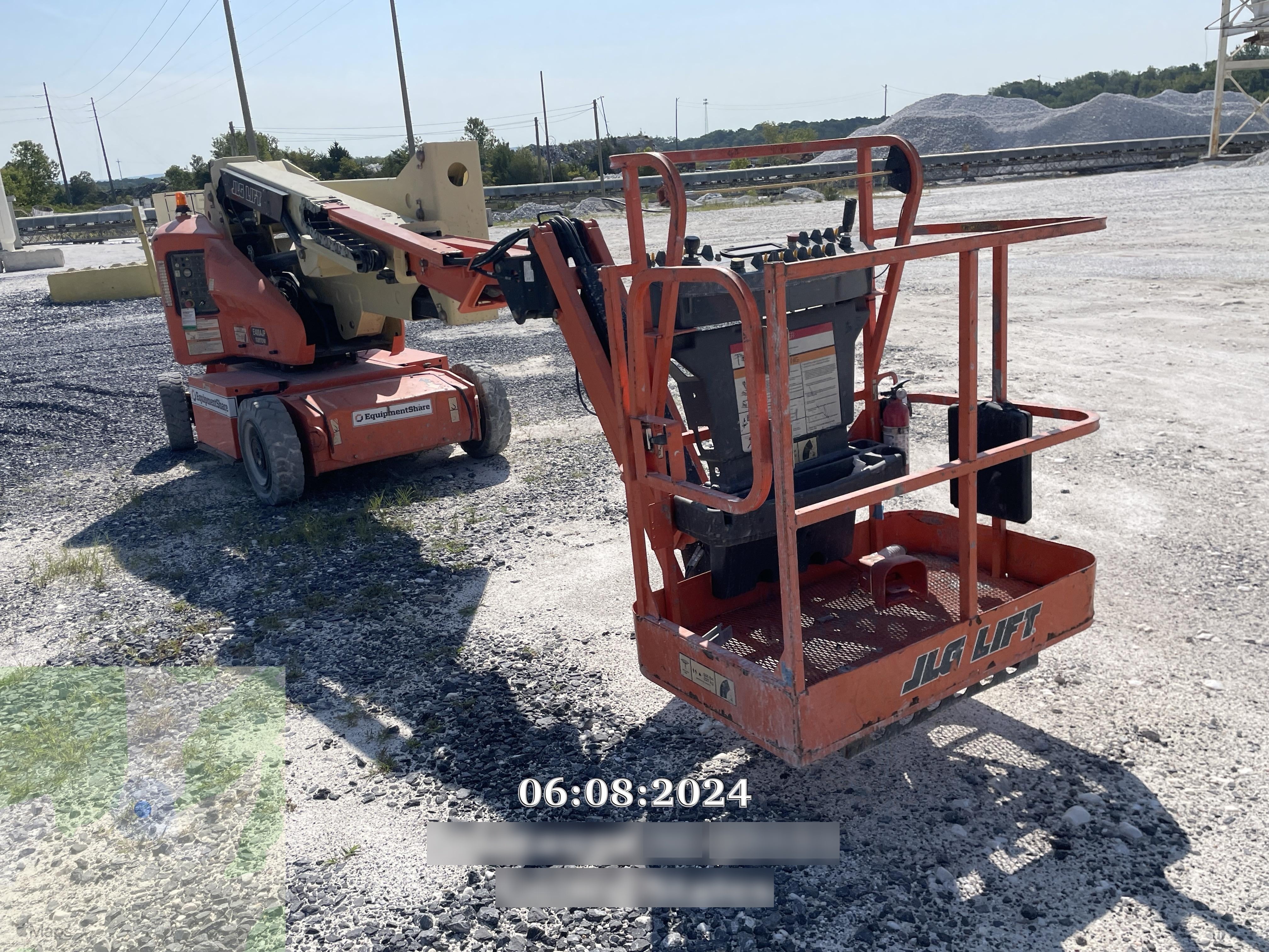 2020 JLG E400AJPN