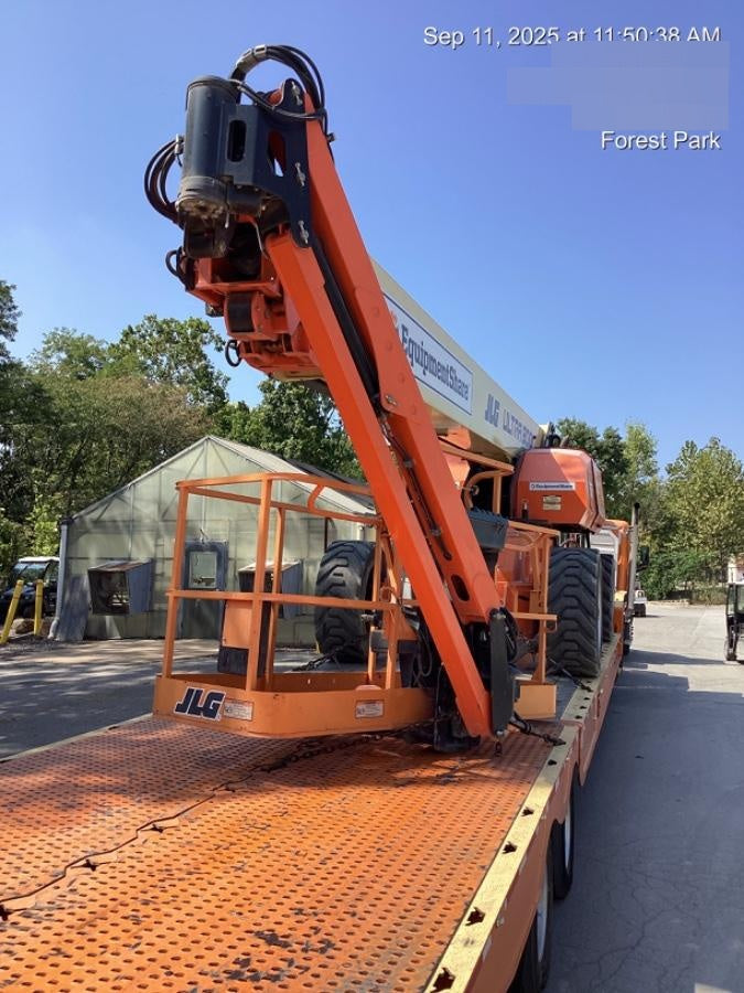 2021 JLG 1200SJP