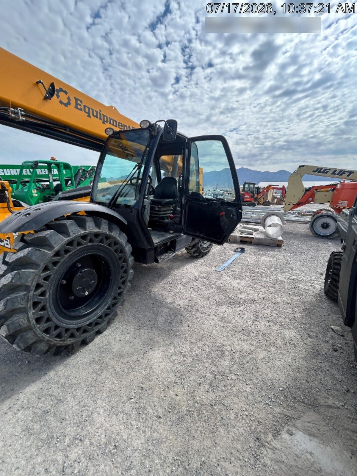 2023 JCB 509-42