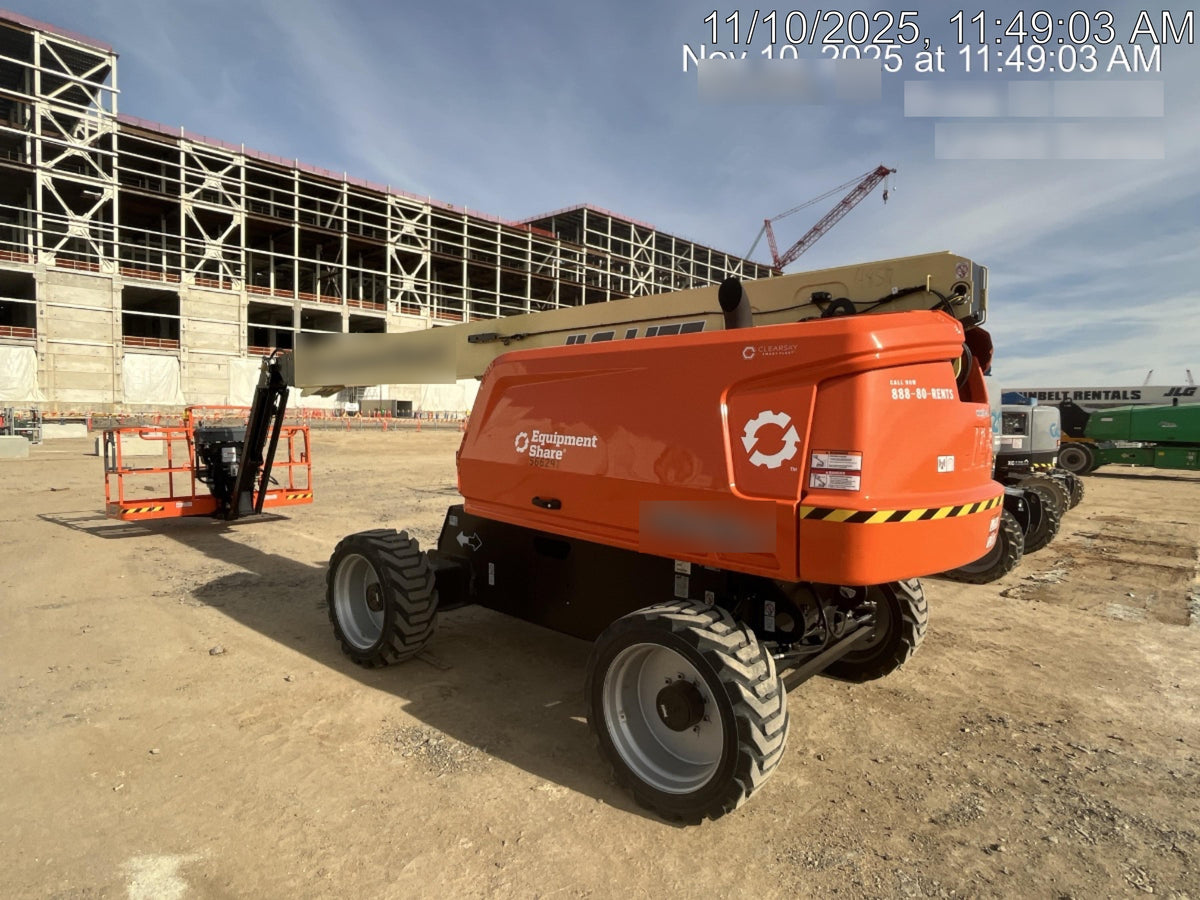 2025 JLG 660SJ