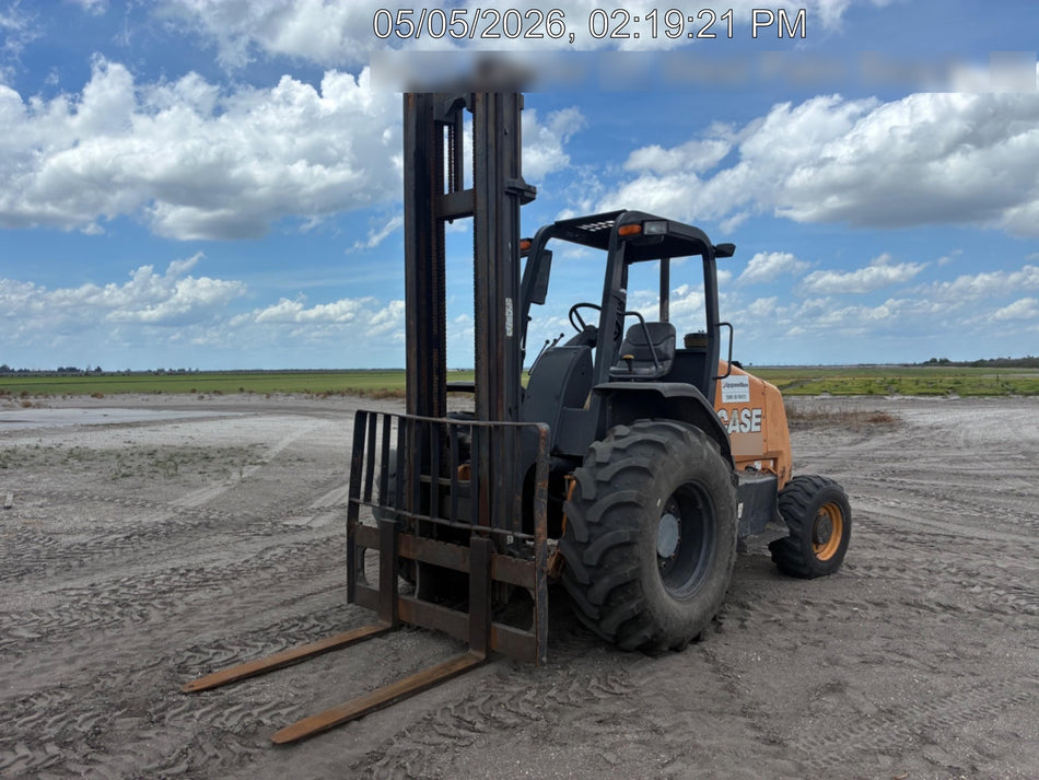 2017 CASE 586H
