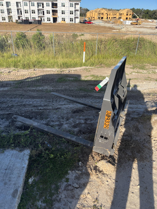 2023 PALADIN 48" Pallet Forks - Paladin