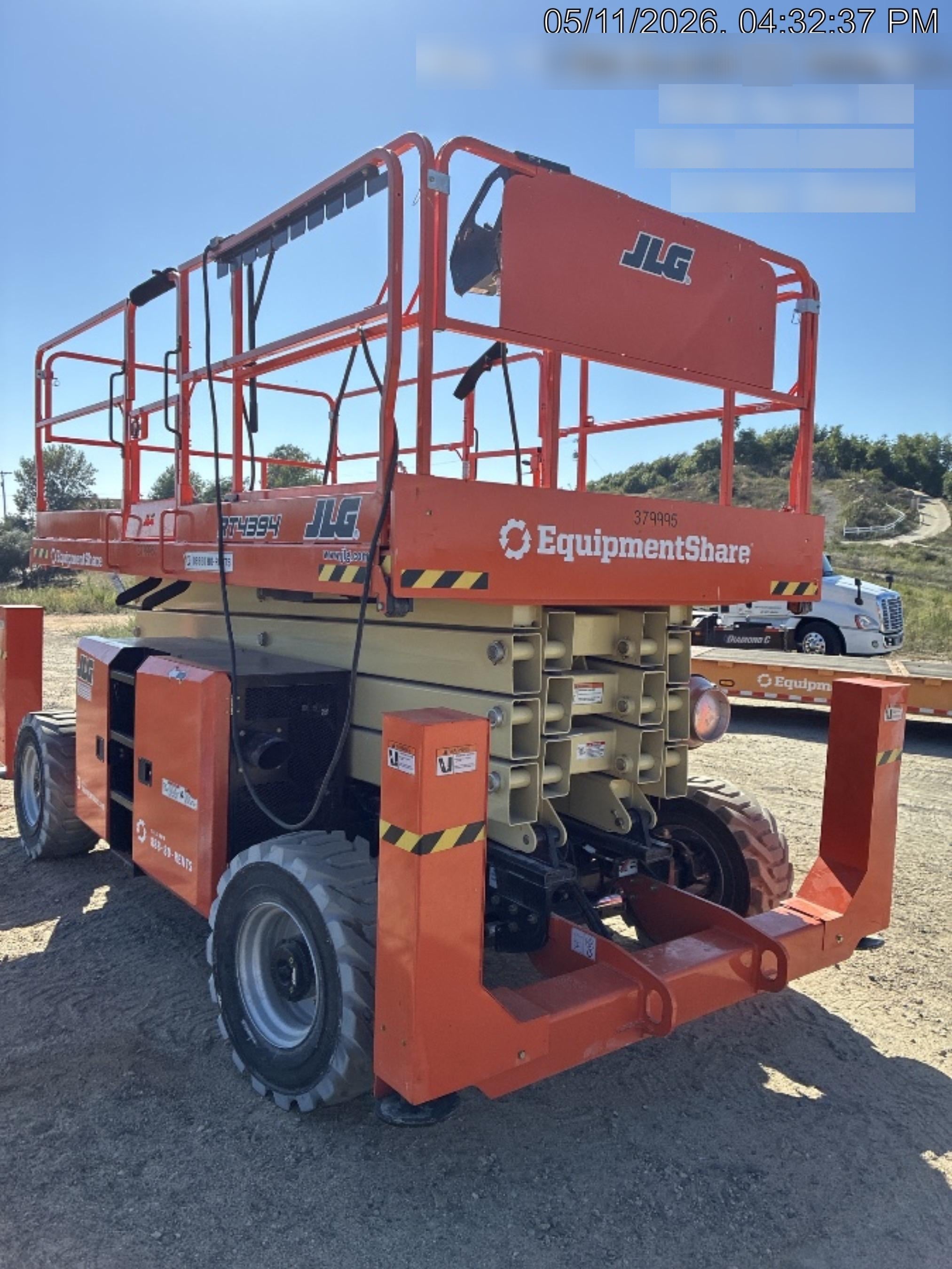 2023 JLG RT4394