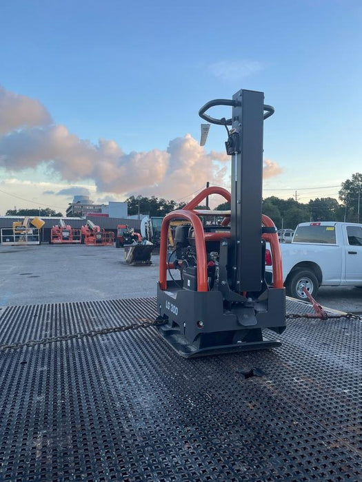 2025 HUSQVARNA LG300