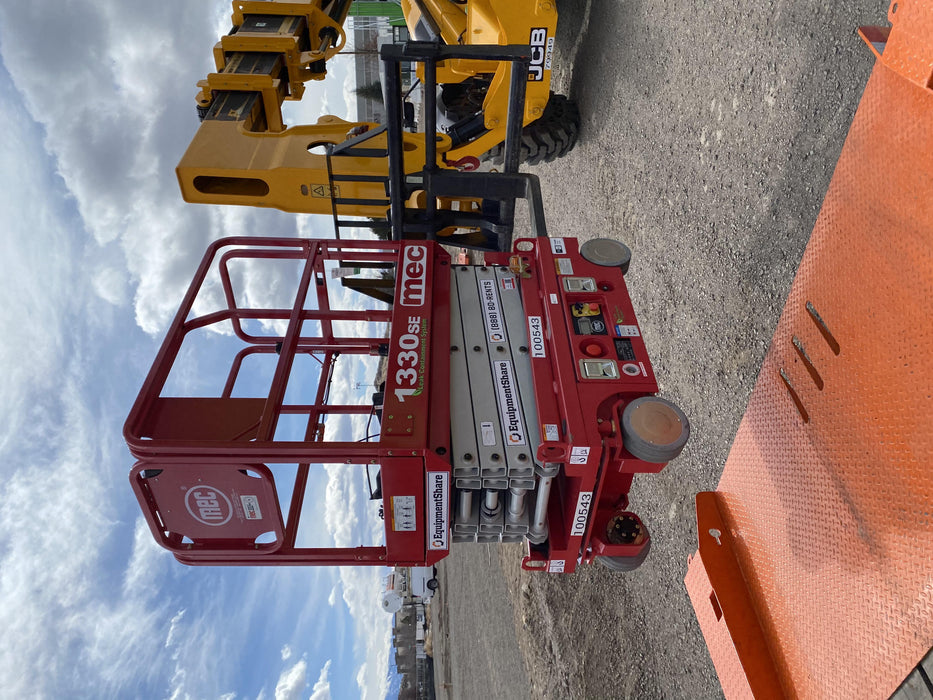 2020 MEC 1330SE Solid NM Tires, Steel Swing out Doors, LCS, Beacon, 900W Invertor