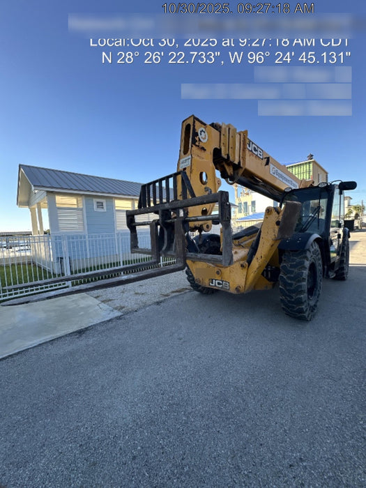 2018 JCB 510-56 JCB 510-56 Telehandler 74 HP w/CAB/HVAC, Beacon, Worklights, Aux Hydraulics, Solid Tires, 60" Carriage/Forks