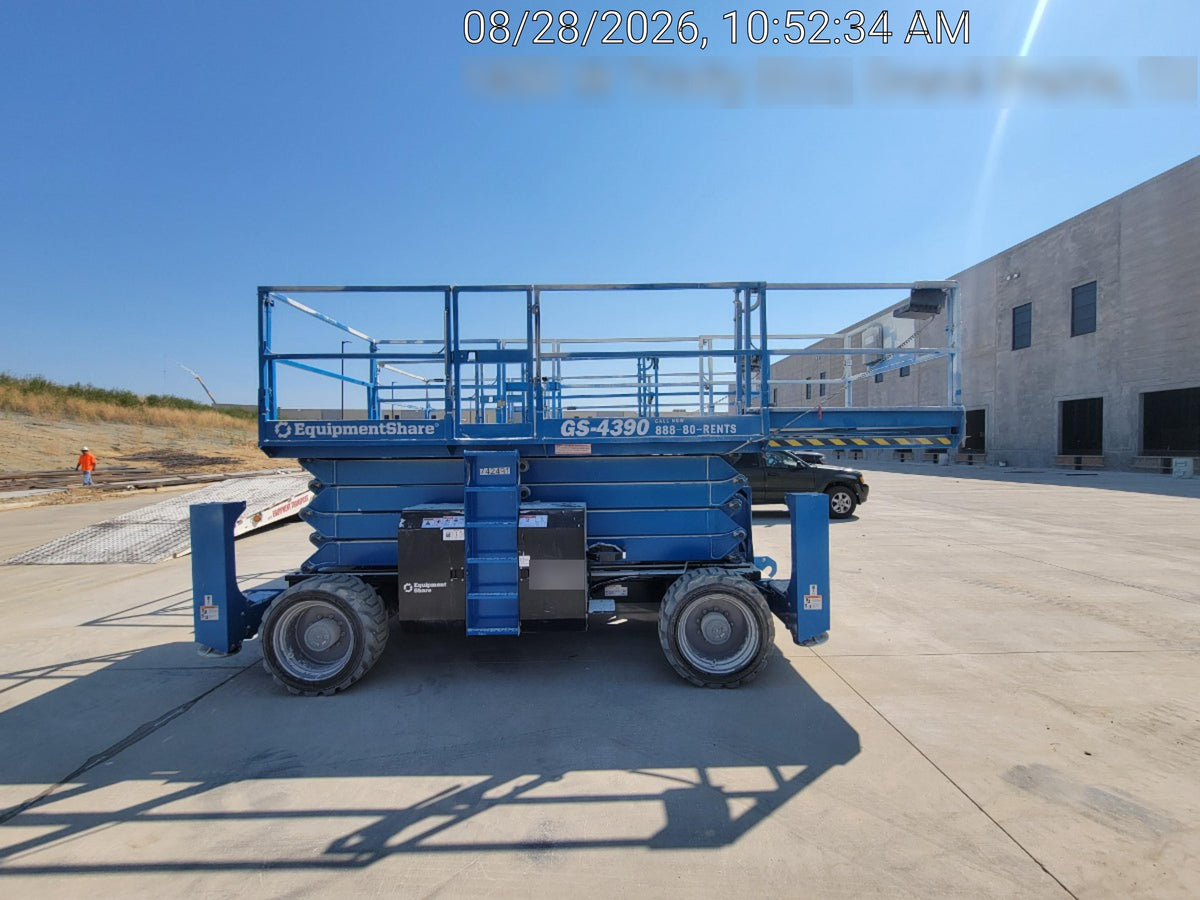 2025 GENIE GS-4390 RT