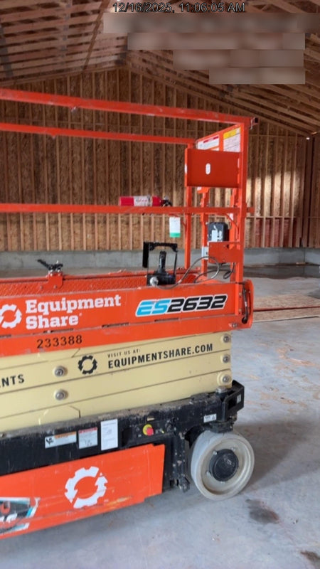 2022 JLG ES2632