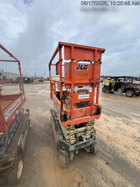 2021 JLG ES1932
