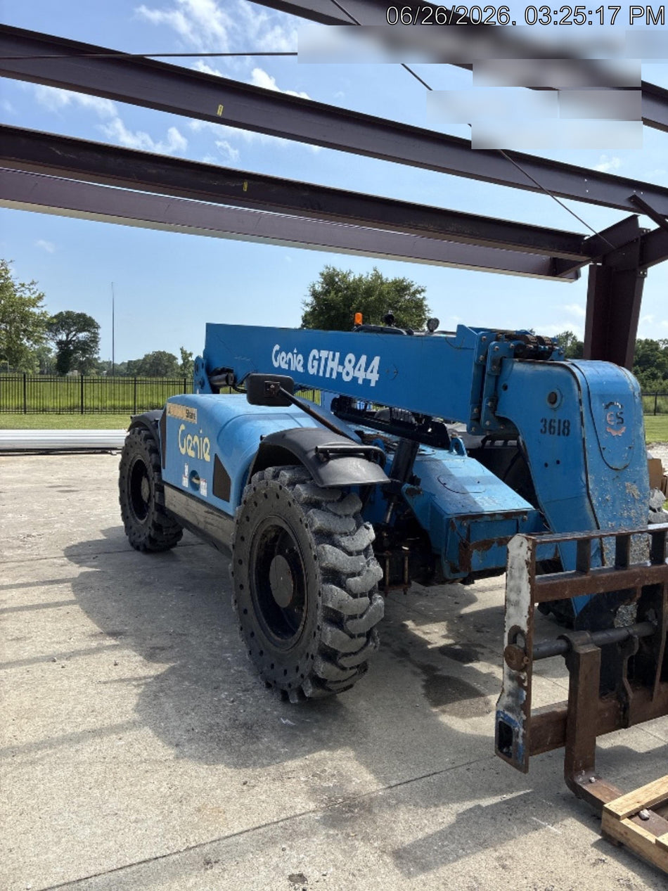 2017 GENIE GTH-844