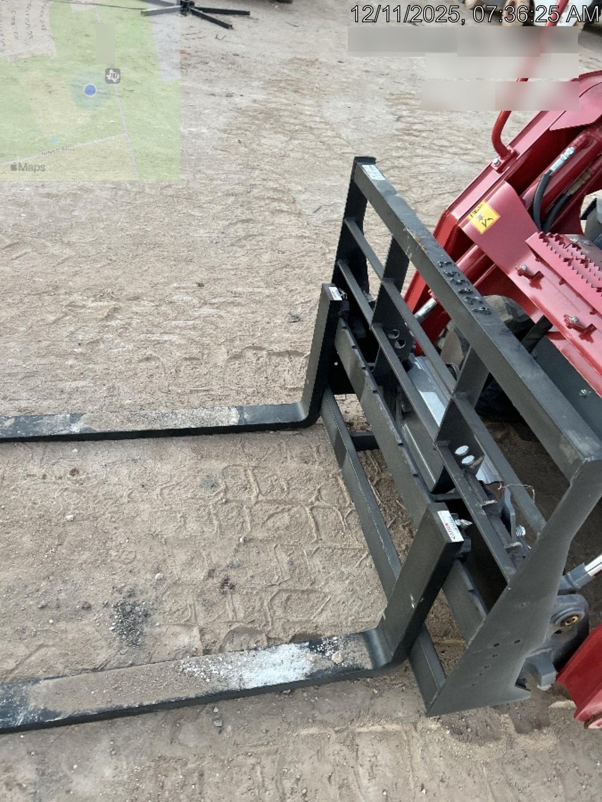 2025 ARROW MATERIAL HANDLING 48" Pallet Forks - Arrow