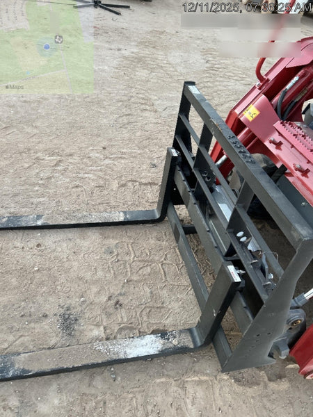 2025 ARROW MATERIAL HANDLING 48" Pallet Forks - Arrow