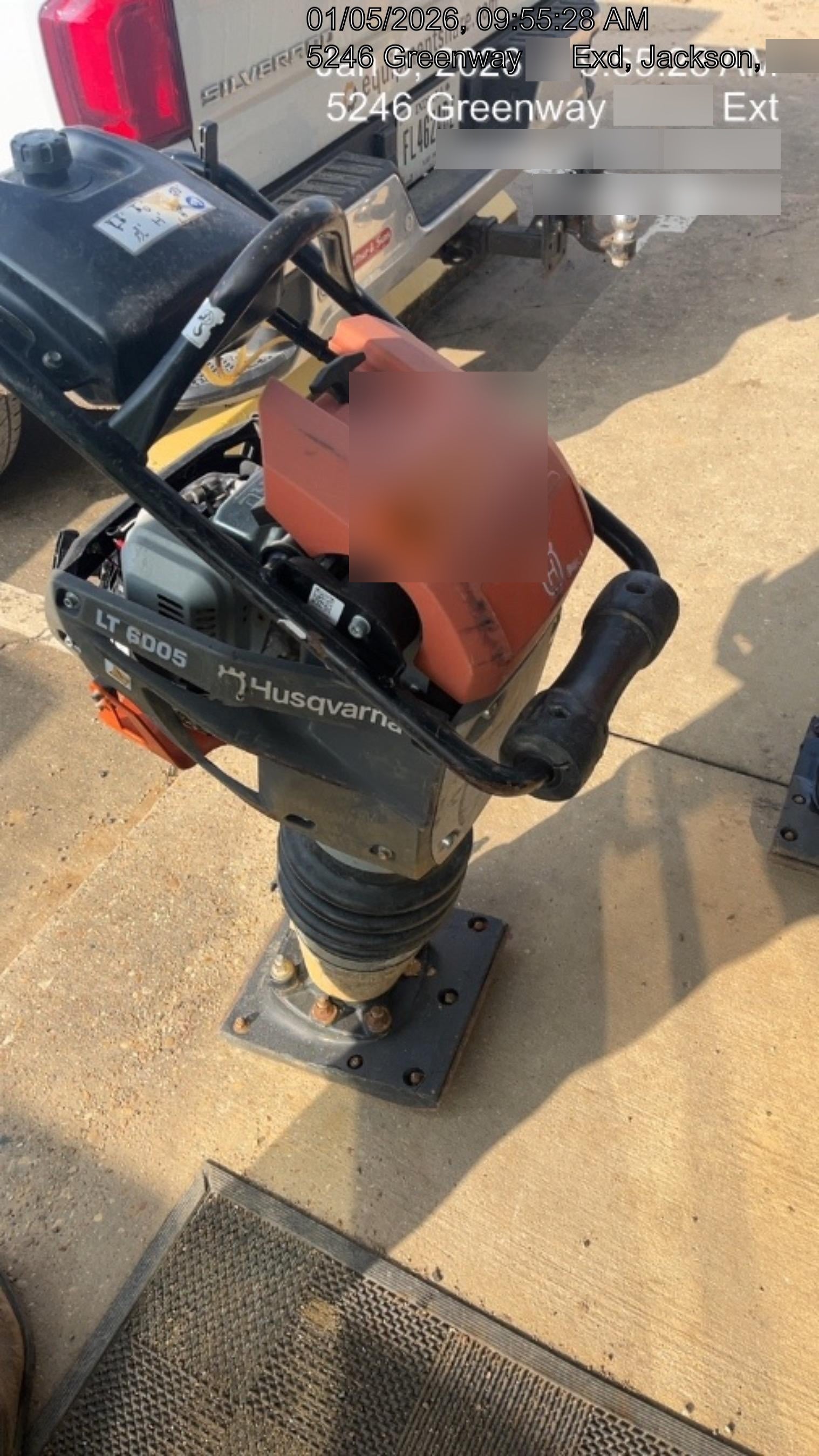 2024 HUSQVARNA LT6005