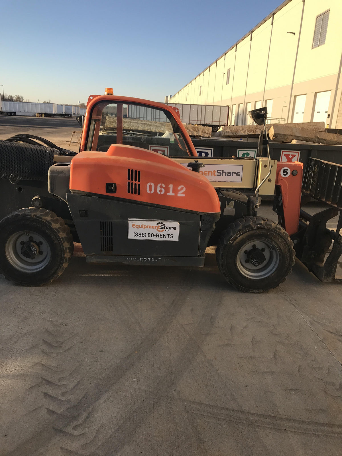 2013 JLG G5-18A