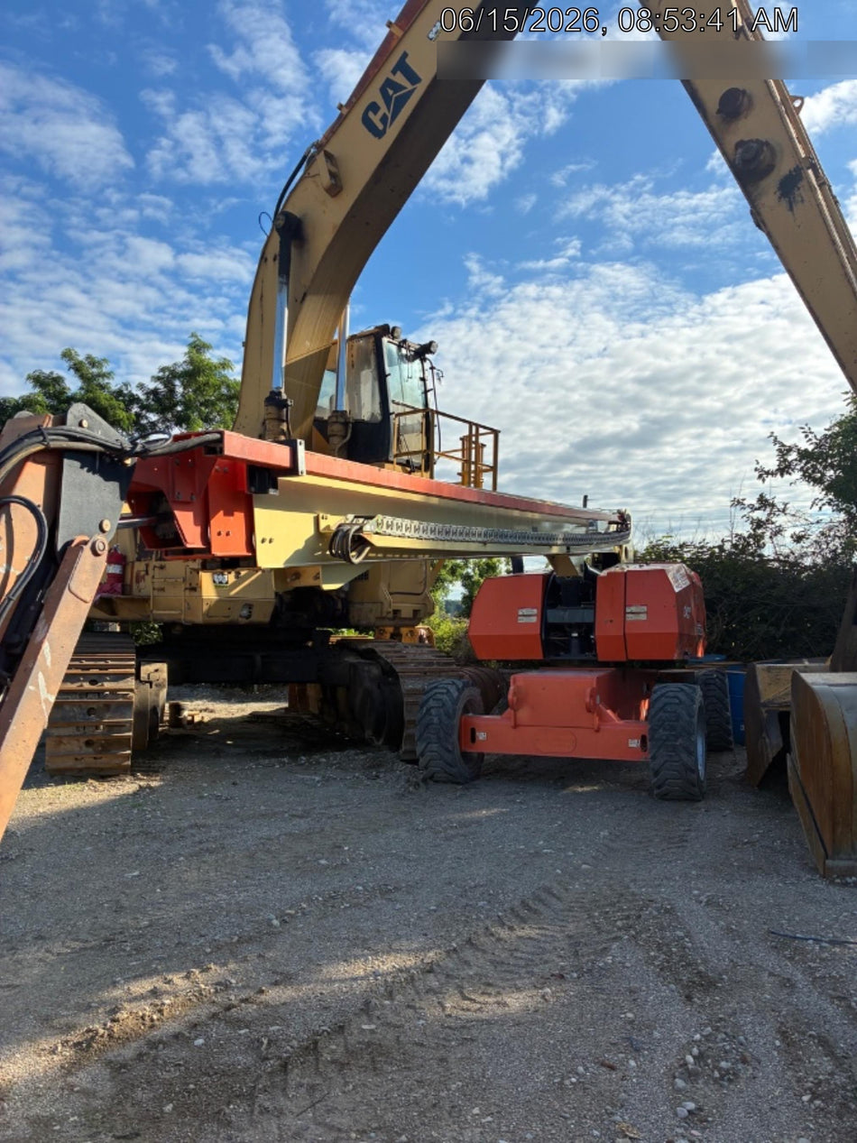 2022 JLG 860SJ