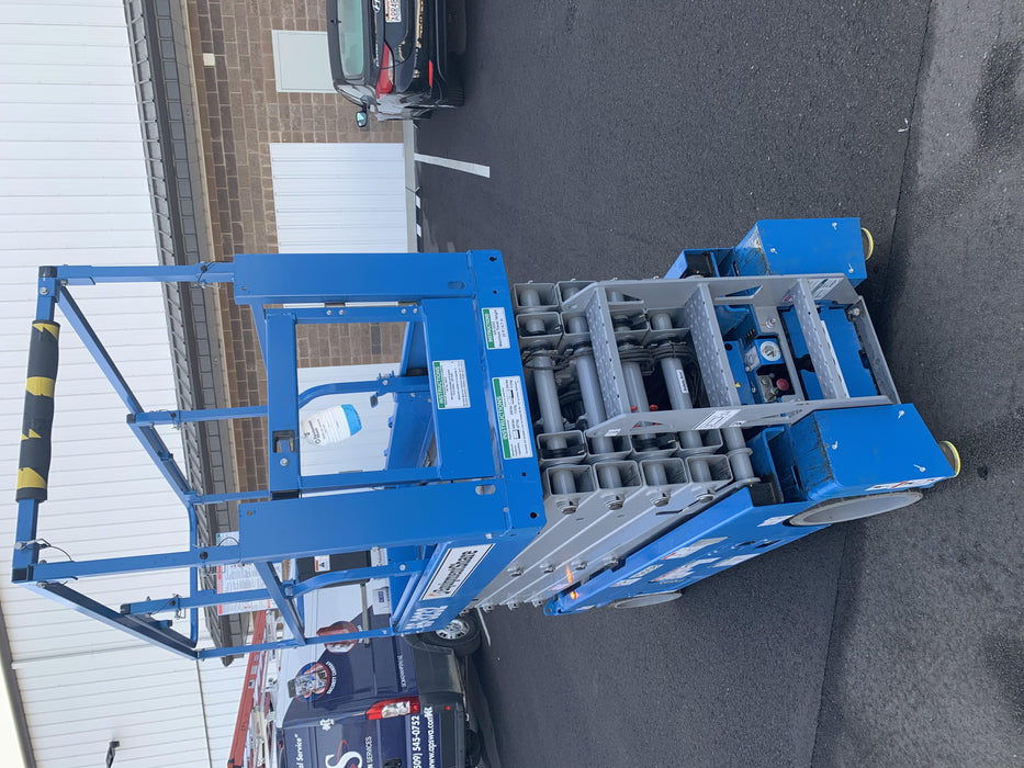 2020 Genie GS-3232 Standard, Folding half height swing gate, 800W Inverter