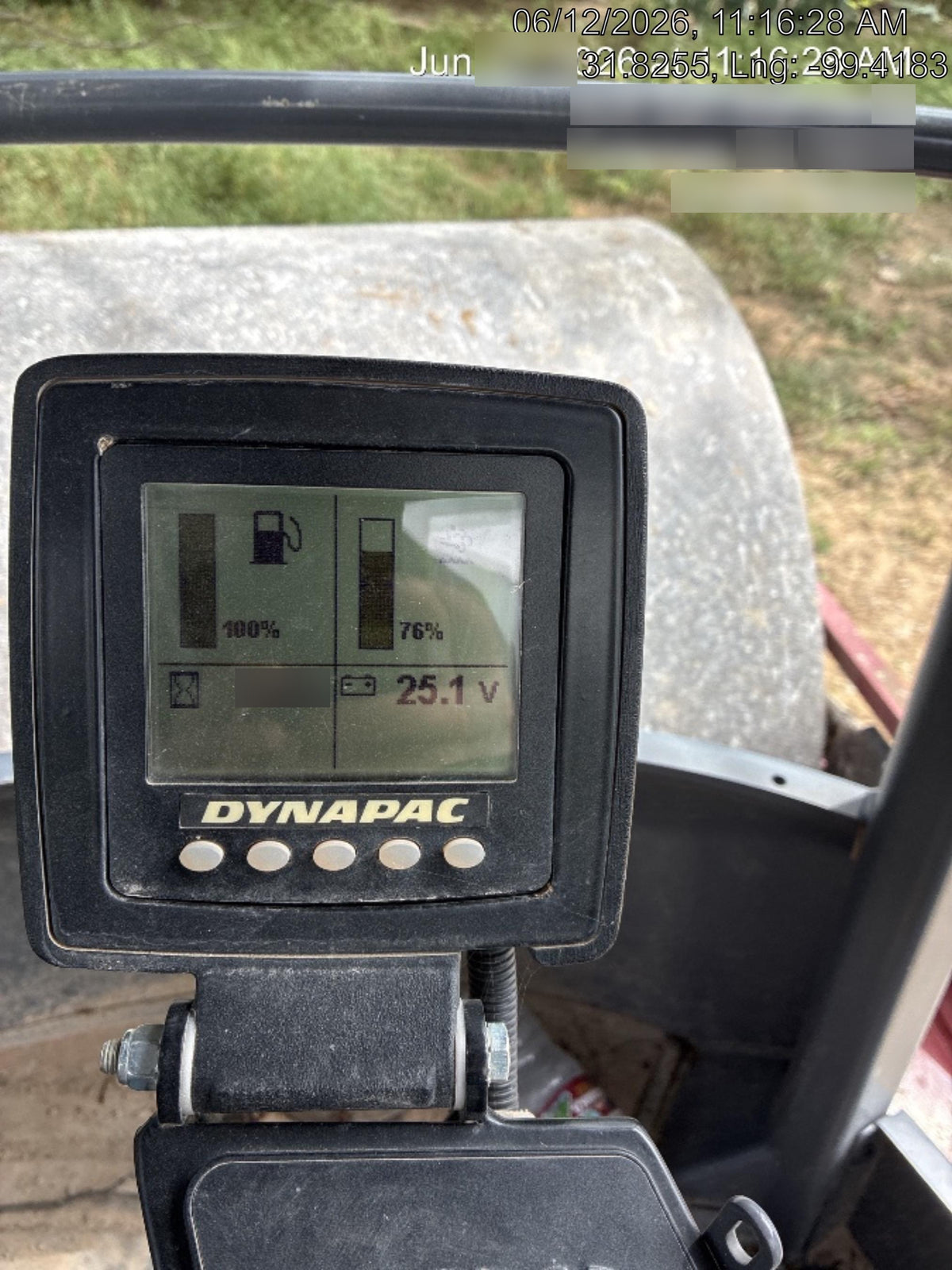 2023 DYNAPAC CA2500D
