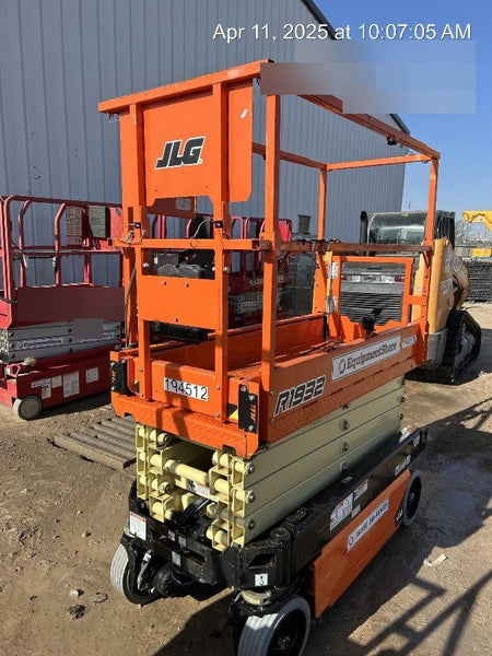 2022 JLG ES1932