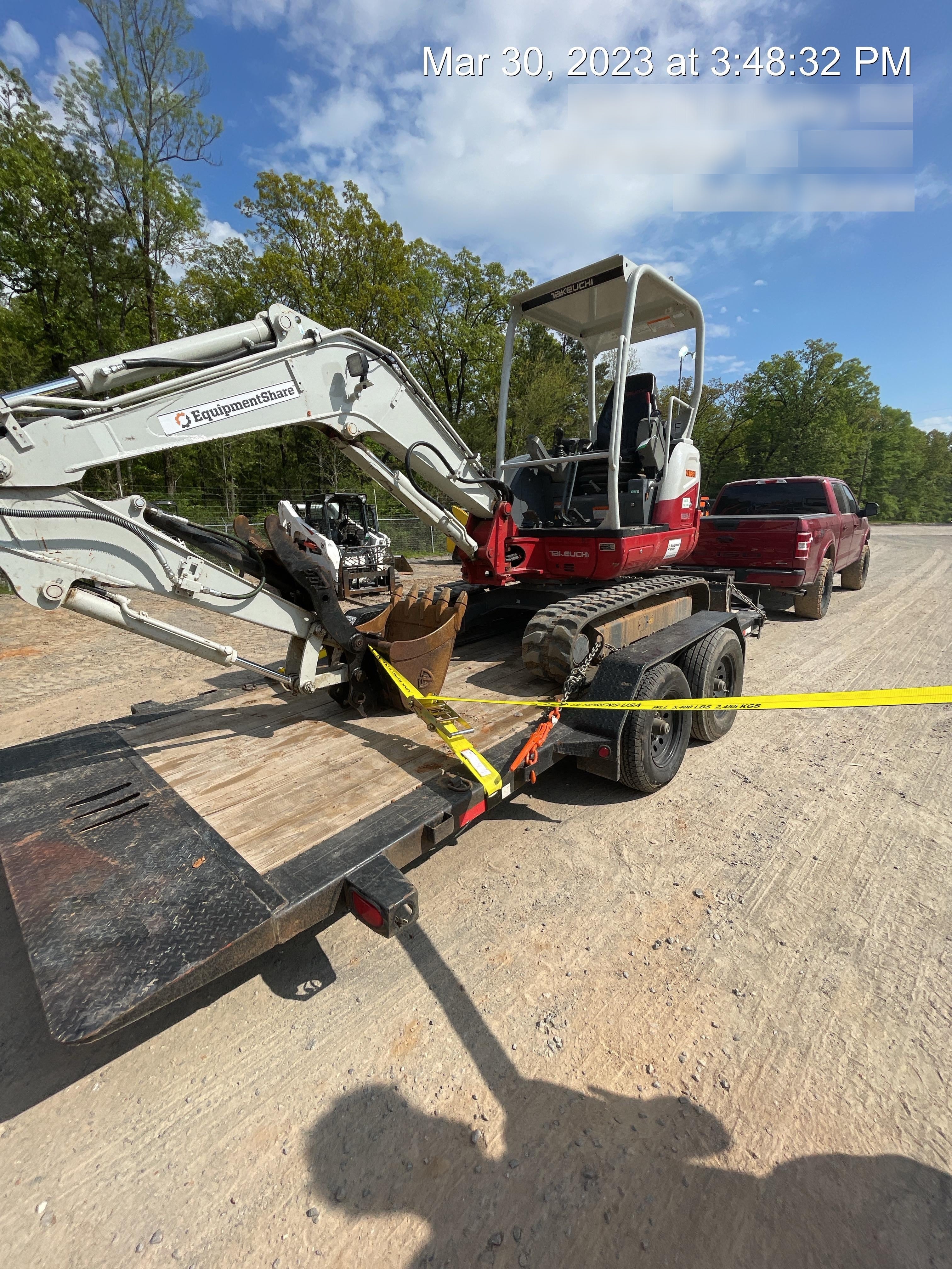 2020 LOADTRAIL Tilt-Deck Rental Trailer