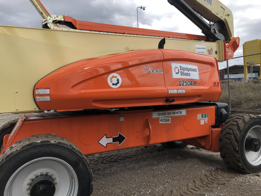 2019 JLG 1250AJP