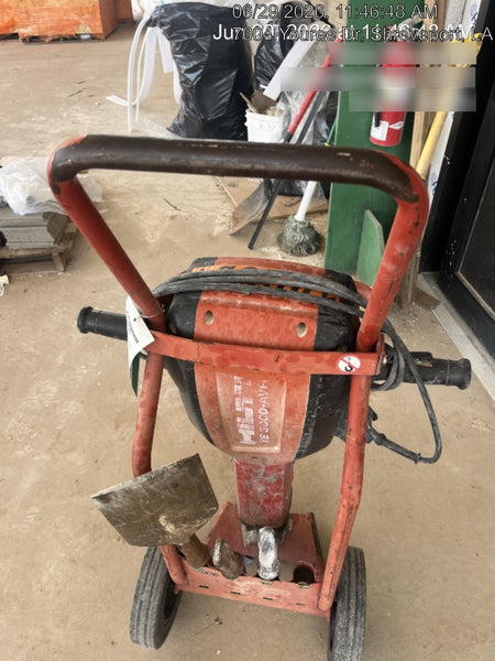 2020 HILTI TE 3000-AVR