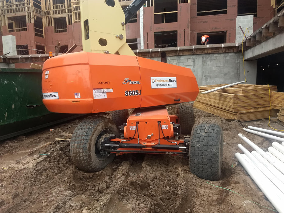 2019 JLG 860SJ