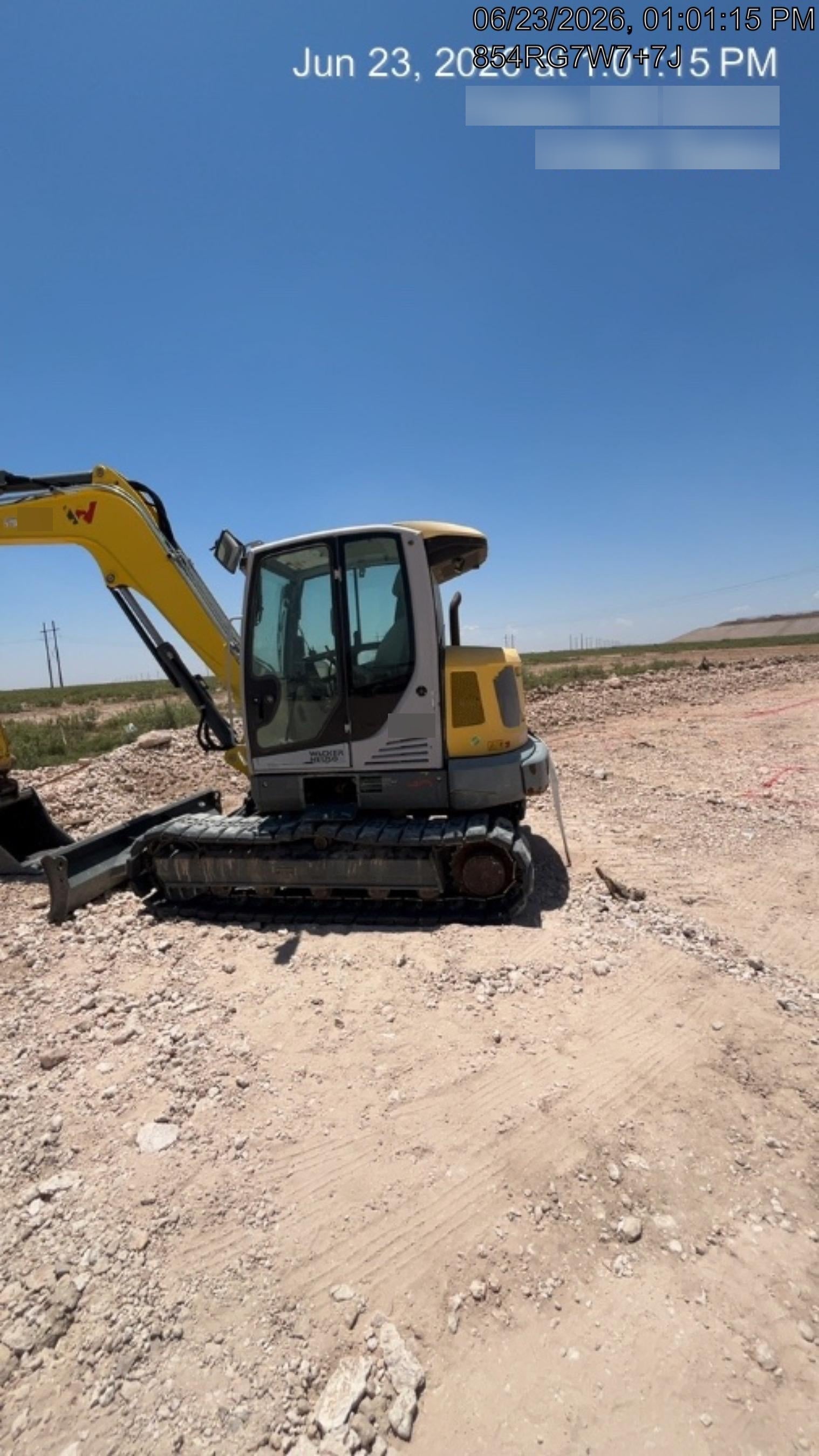 2019 Wacker Neuson ET90 Enclosed Cab, Hybrid Tracks, Long Dipperstick, T4, Hydraulic Thumb w/Manual QC, Buckets: 18/24/36"