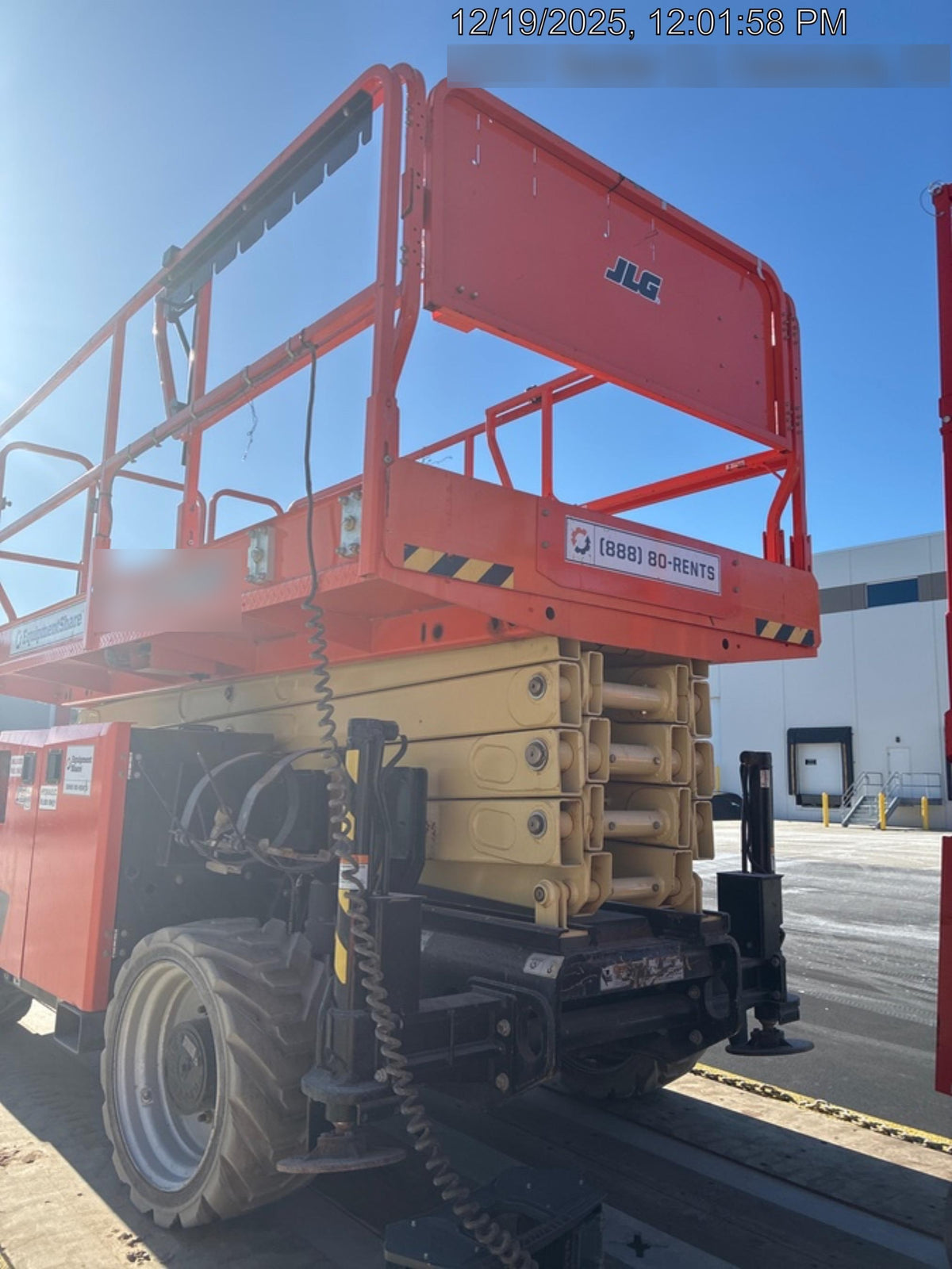 2022 JLG RT4069