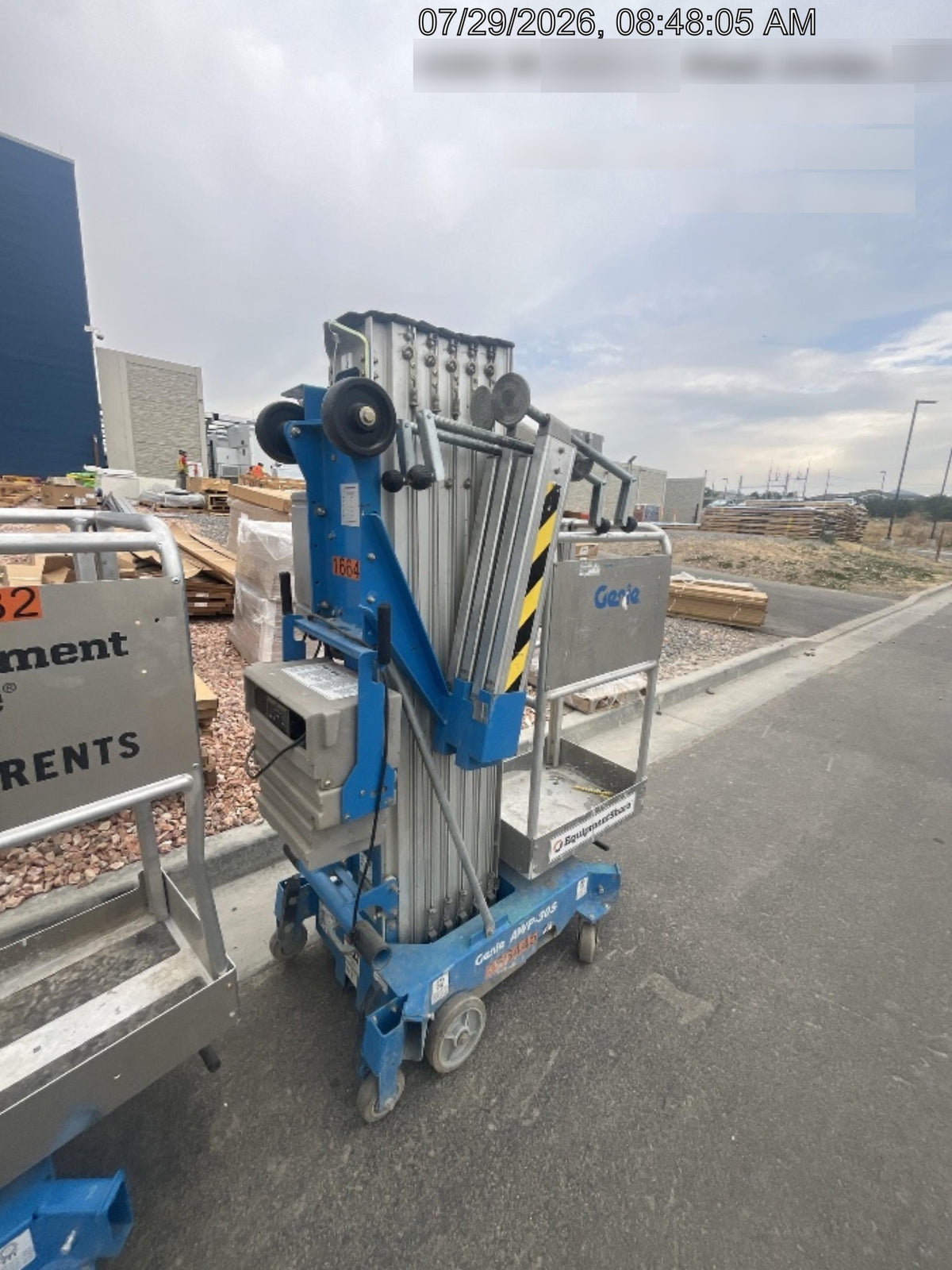 2021 GENIE AWP-30S DC