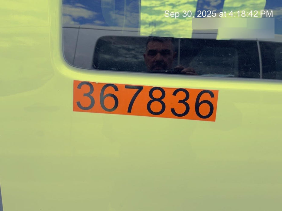 2023 CHEVROLET Express Van - Rental