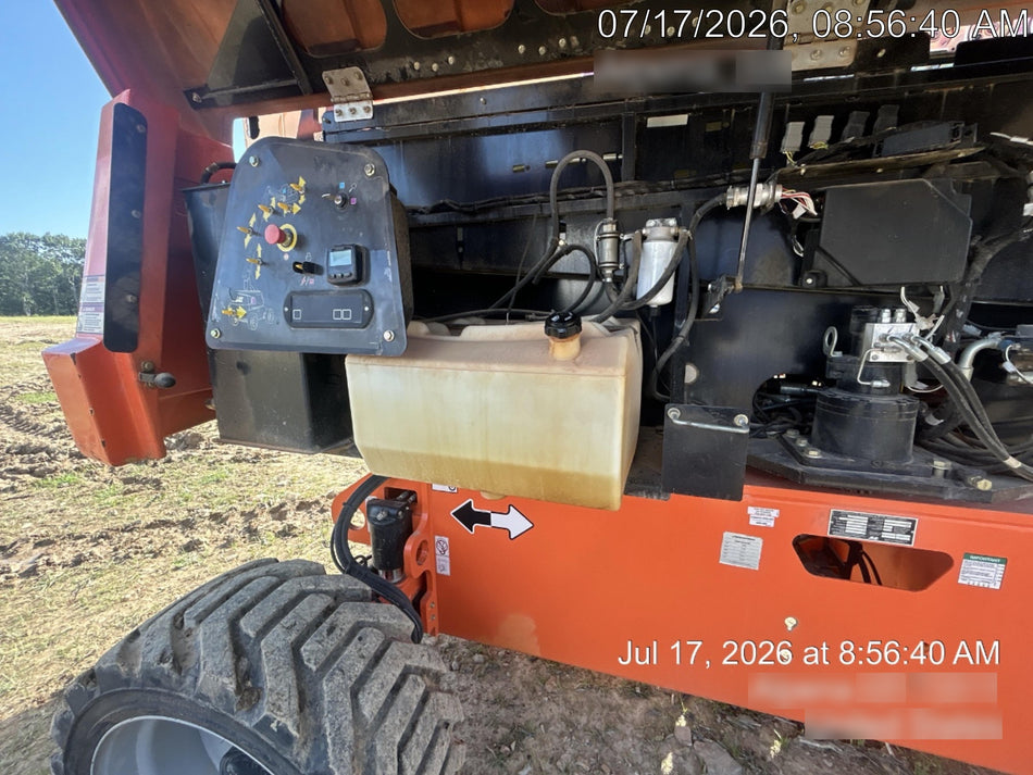 2021 JLG 660SJ