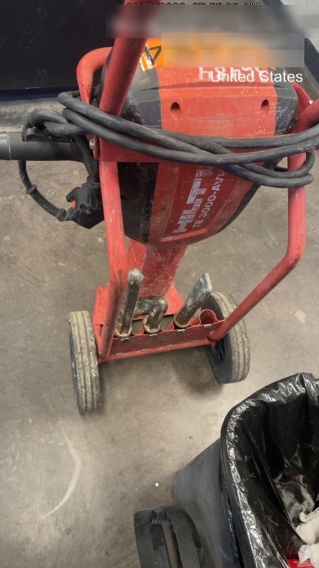 2019 HILTI TE 3000-AVR