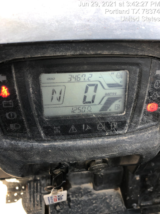 2019 Kubota RTV-XG850WL-H 4wd Utility Cart, Gas, 2 Seat, LED Strobe, Windshield Tempered Glass, Plastic Canopy, Wire Harness Kit, Backup Alarm