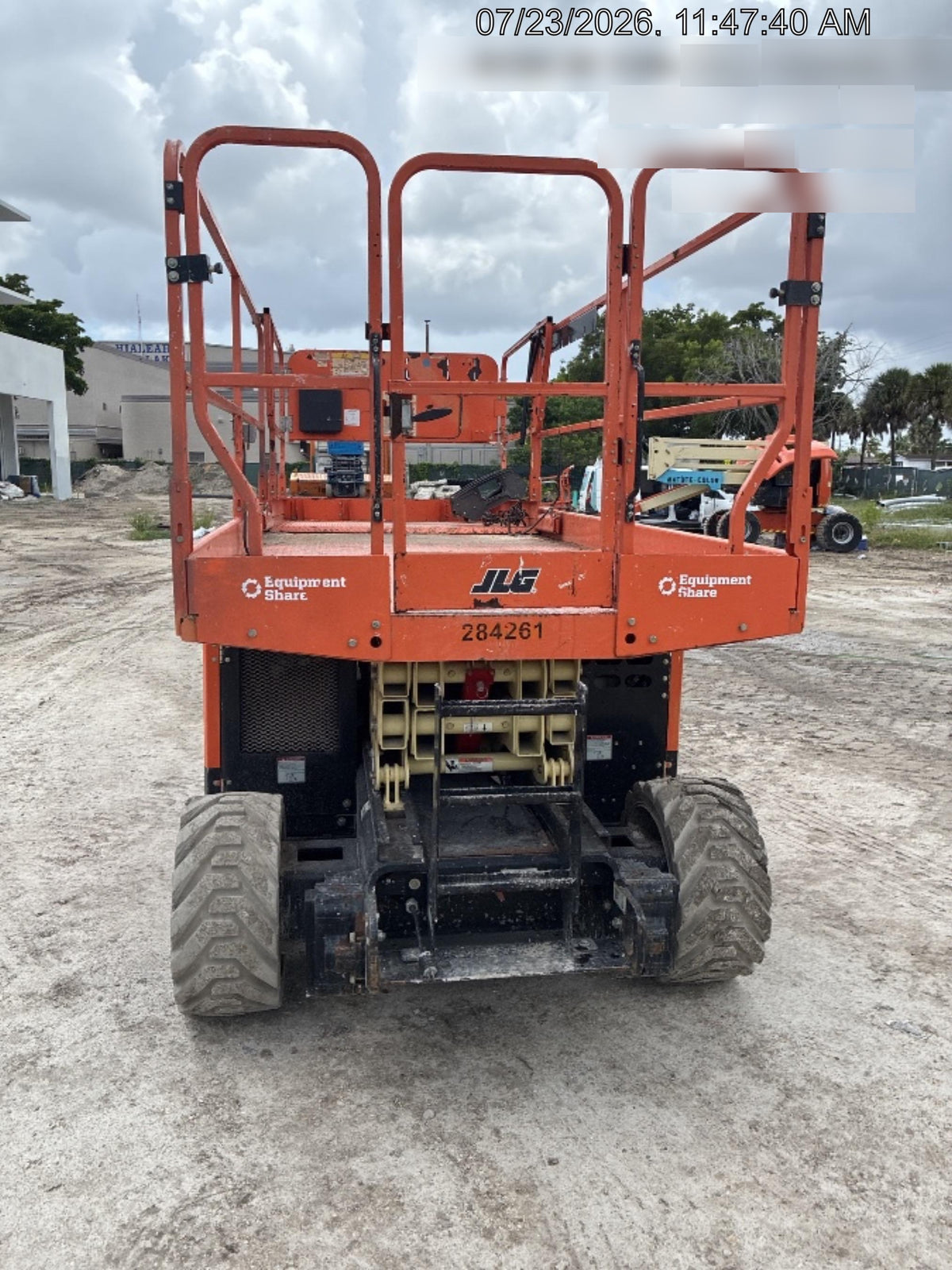 2022 JLG RT2669