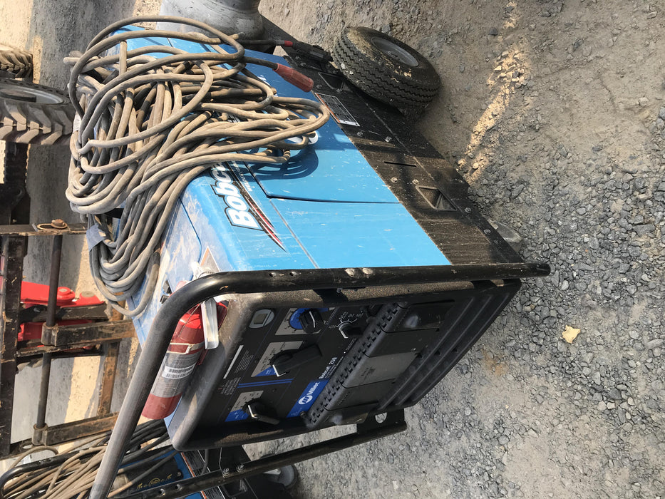 2019 Miller Electric BOBCAT 250 Standard w/Running Gear, Bracket, Hose