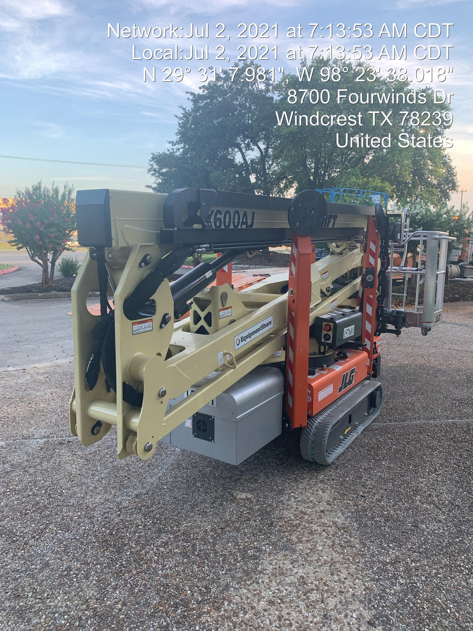 2021 JLG X600AJ