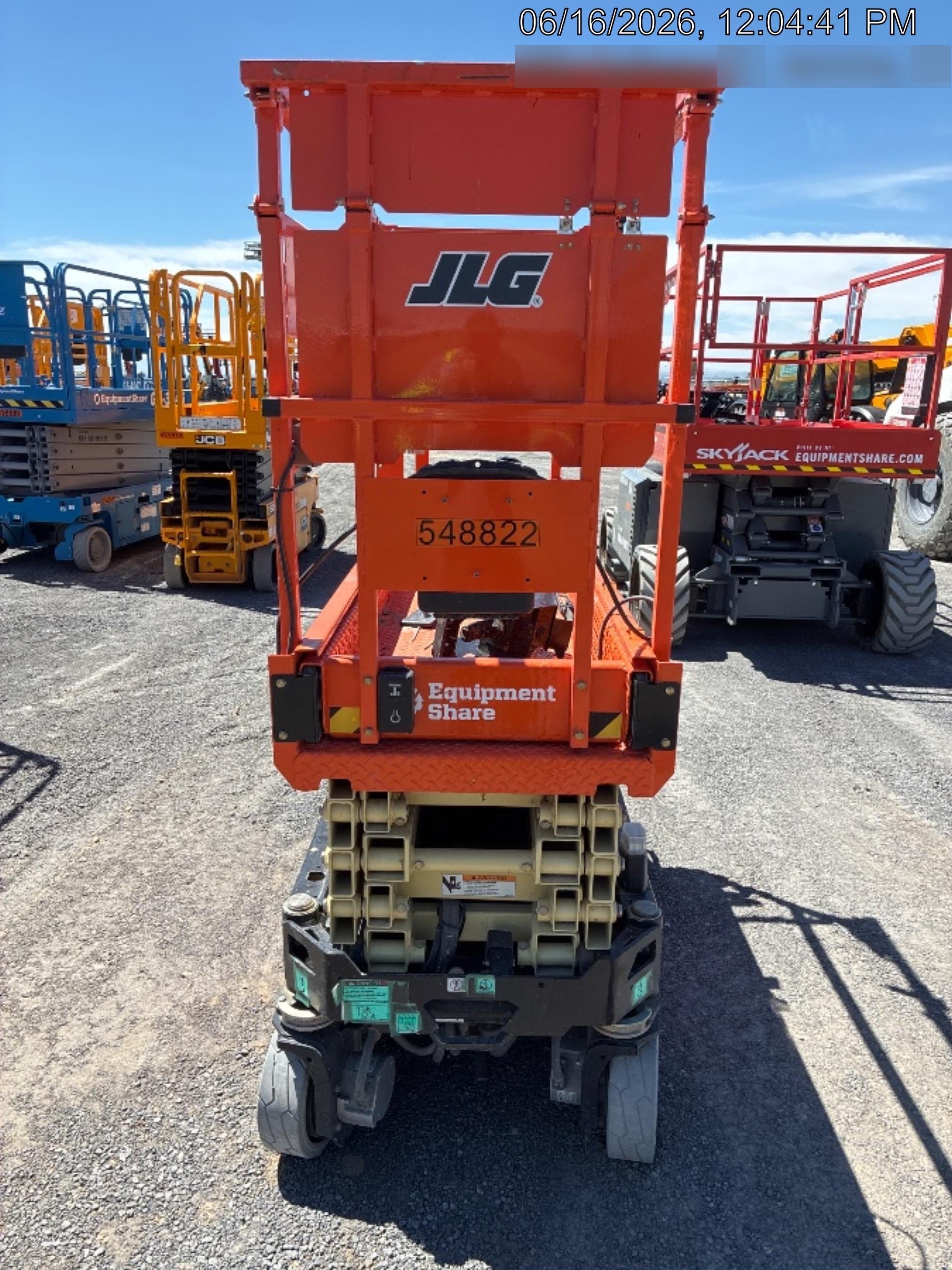 2025 JLG ES1932