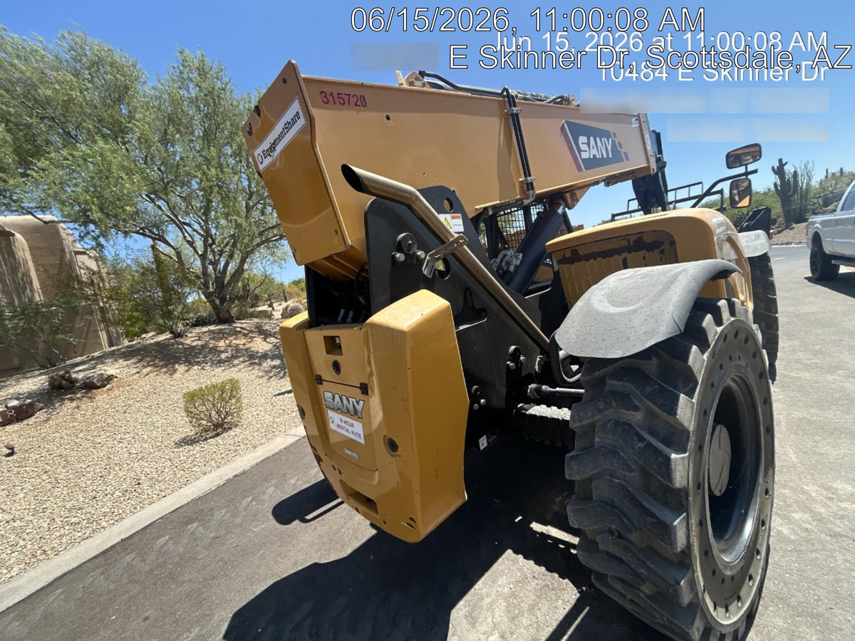2023 SANY STH1056